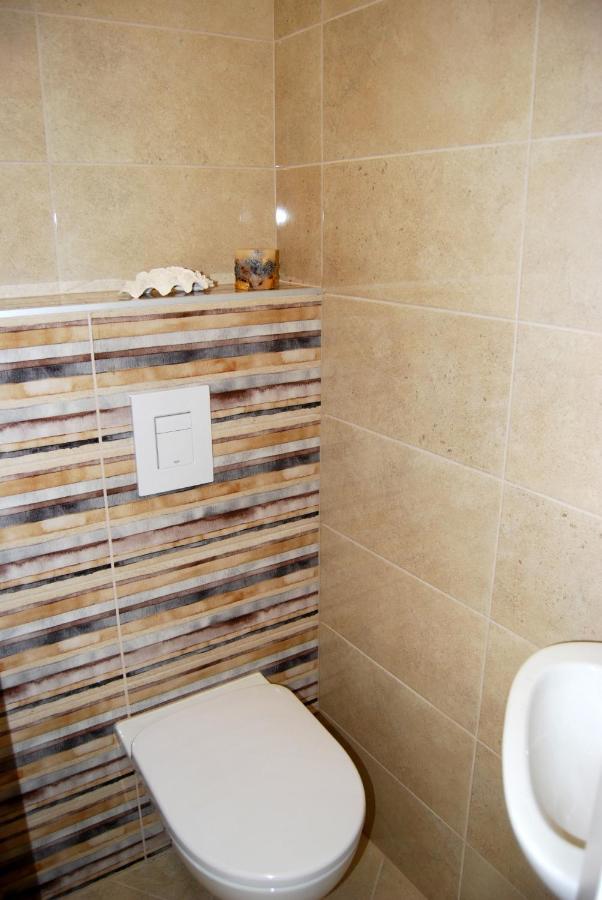 Luxurious Apartment With Balconies In Downtown Bp Budapest Eksteriør bilde