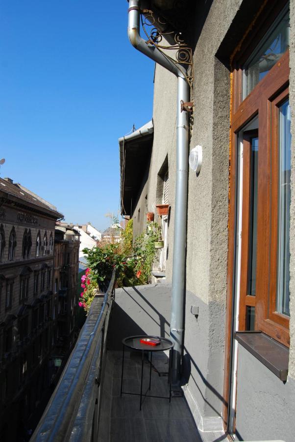 Luxurious Apartment With Balconies In Downtown Bp Budapest Eksteriør bilde